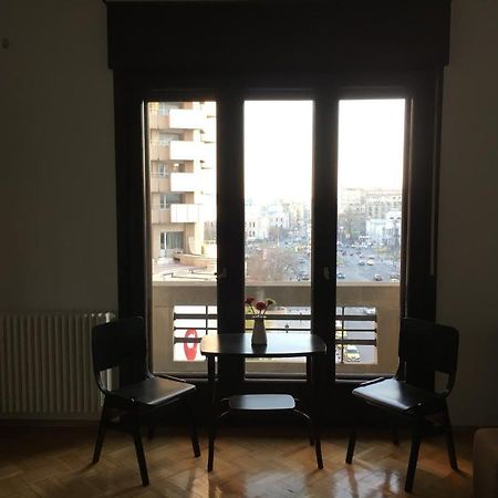 Central Studio Across From Intercontinental Bucareste Exterior foto